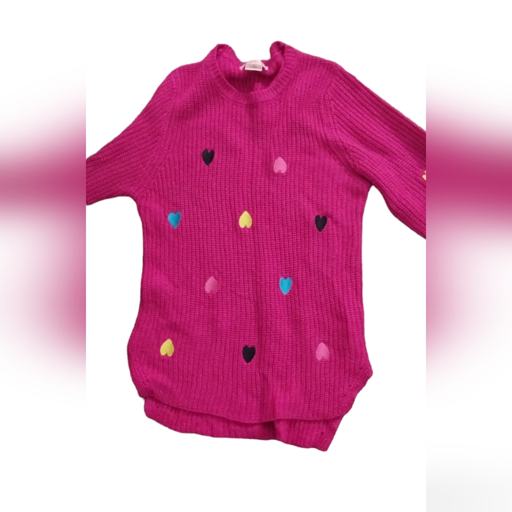 Hot pink girl sweater with hearts